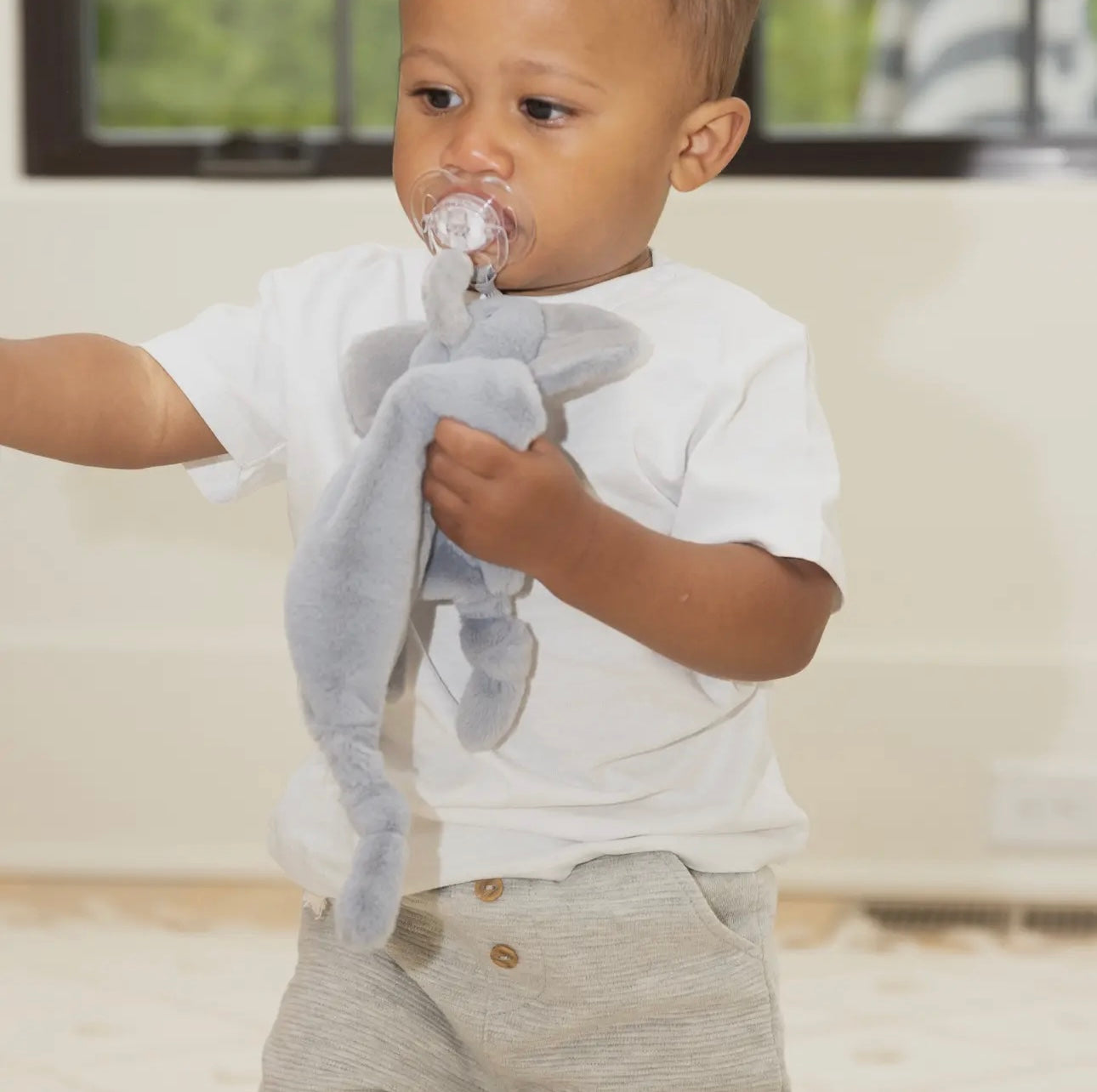 Pacifier Buddy - Evie the Elephant