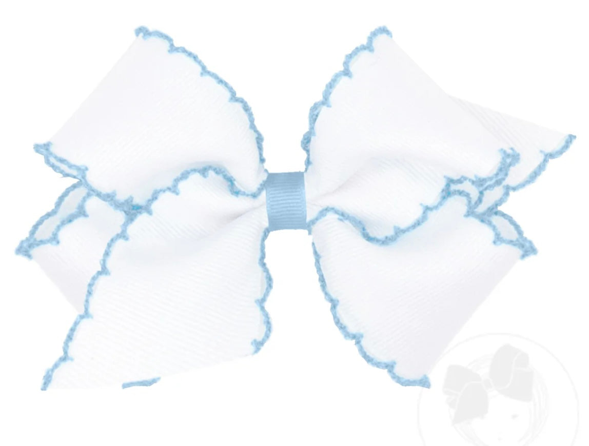 Medium Moonstitch Grosgrain Hair Bow with Contrasting Wrap- White With Blue