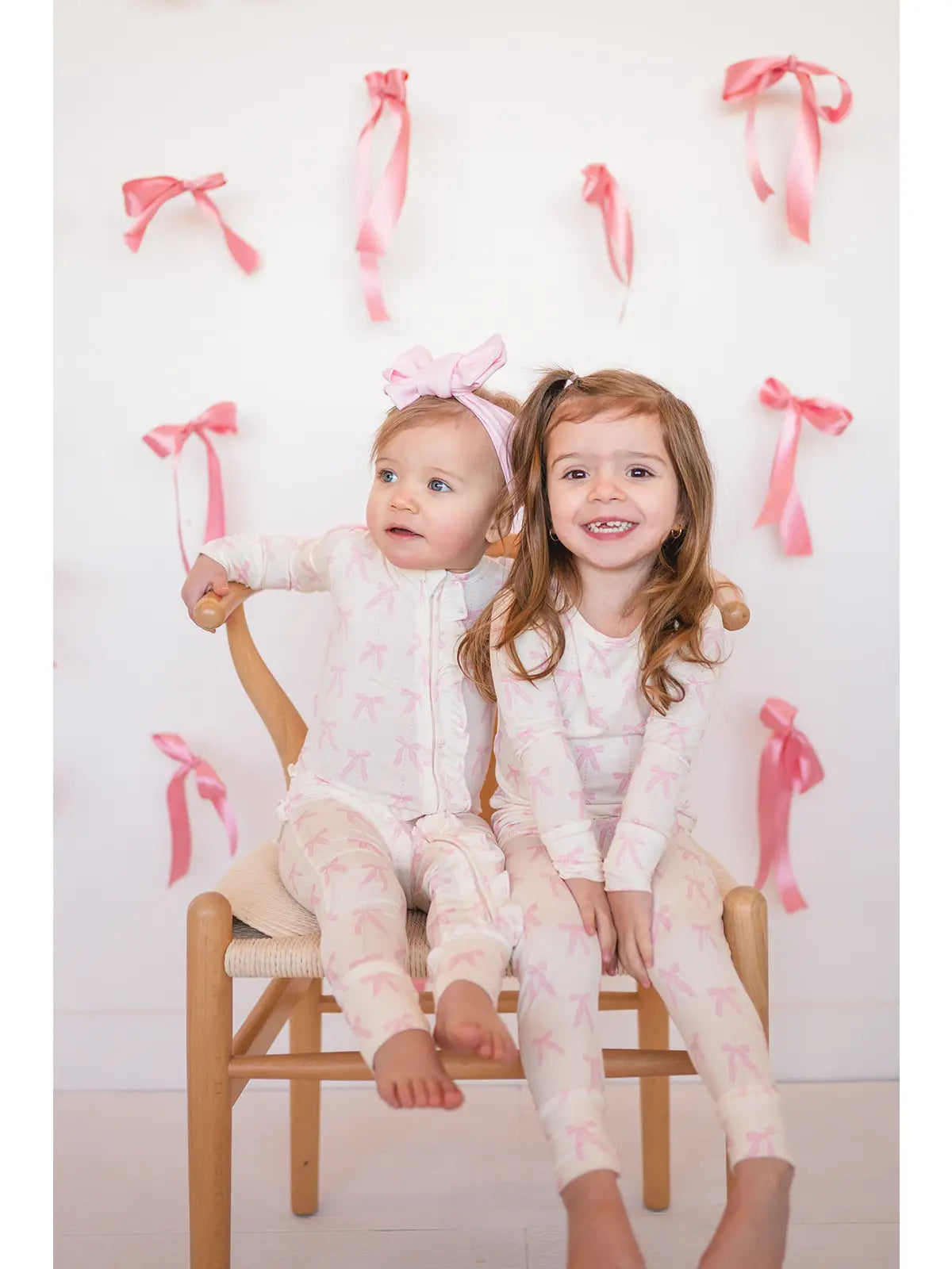 Two Piece Pajama Set - Pink Bows