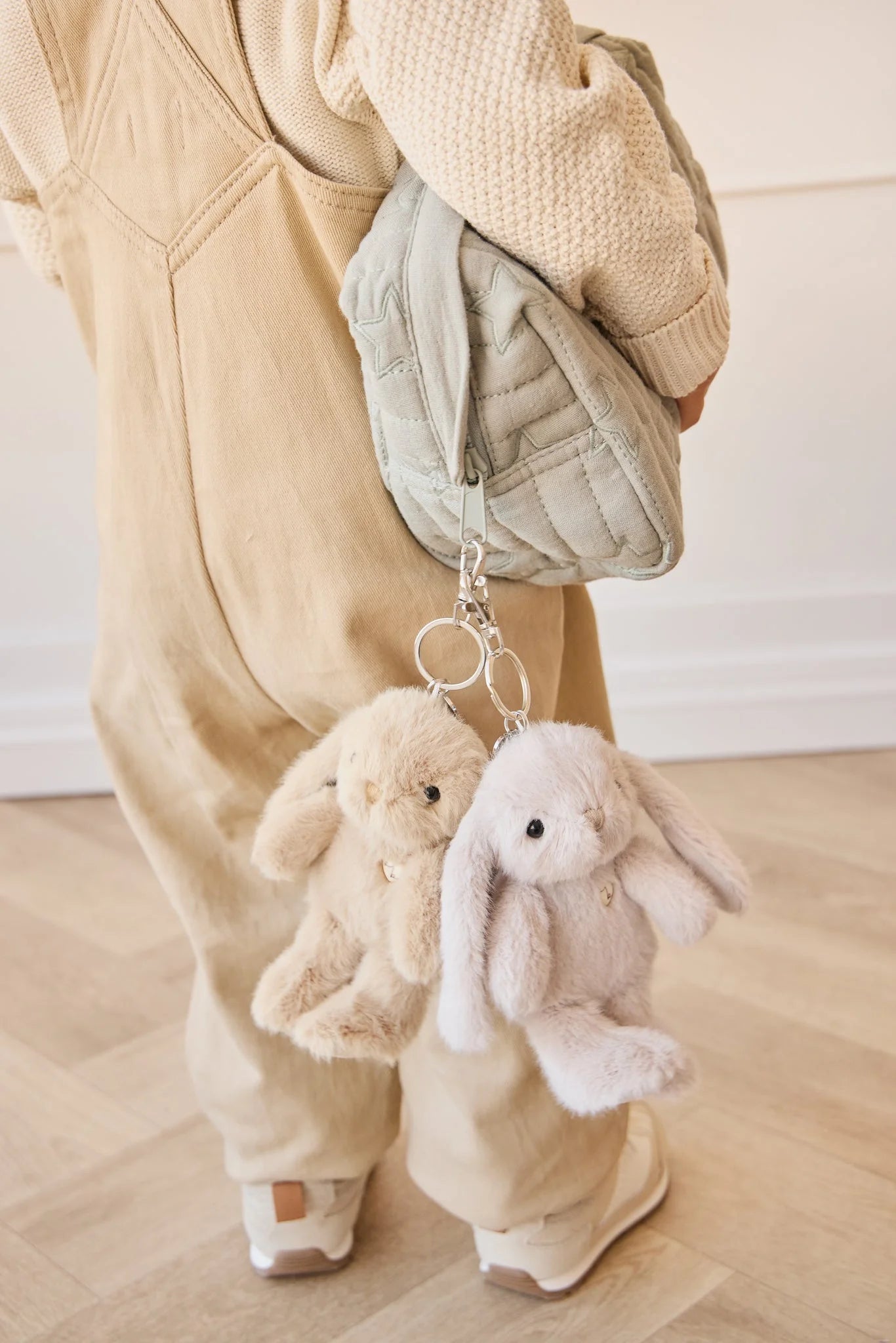 Snuggle Bunnies - Penelope Keyring - Beige