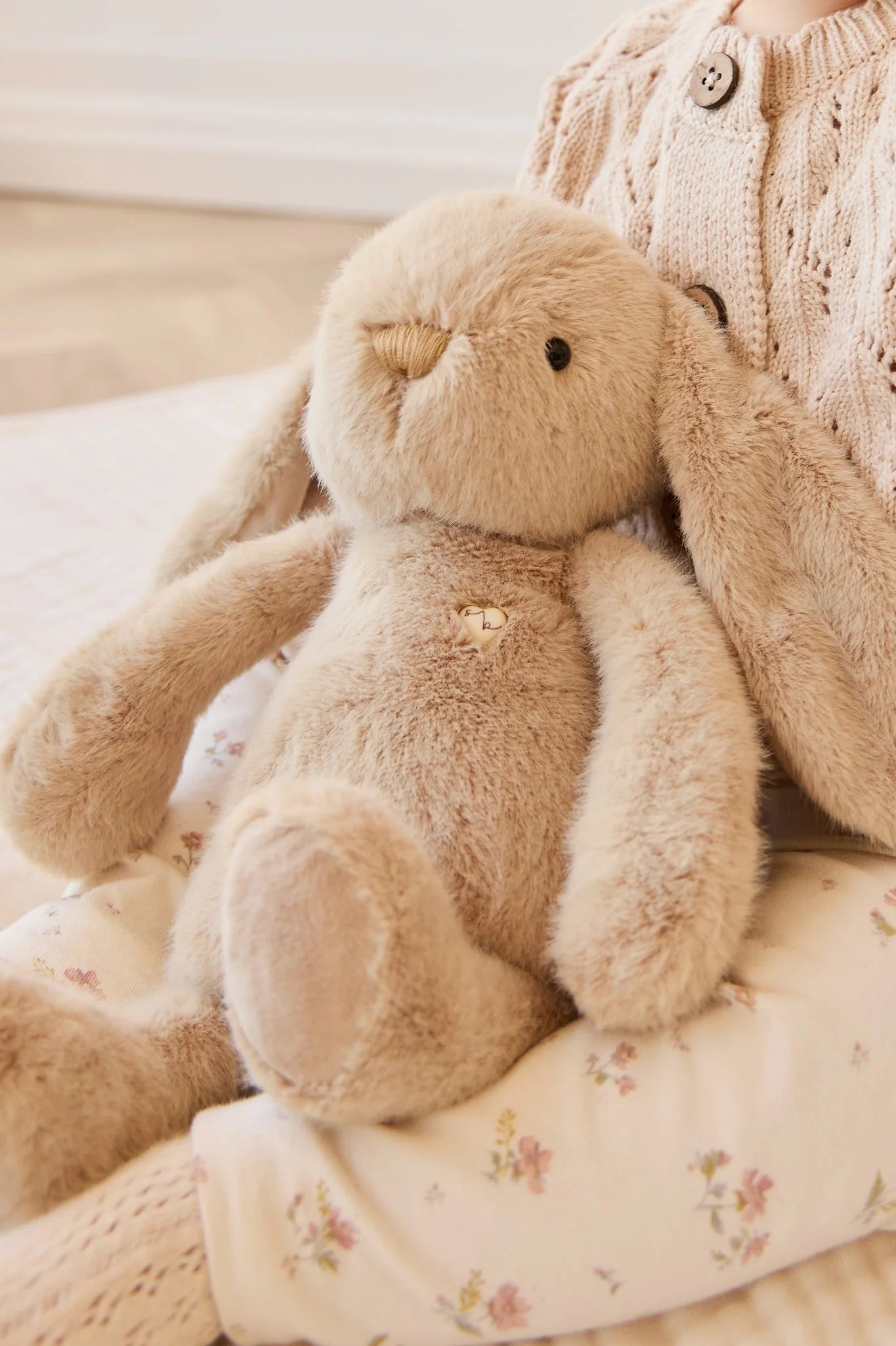 Snuggle Bunnies - Penelope - Caramel