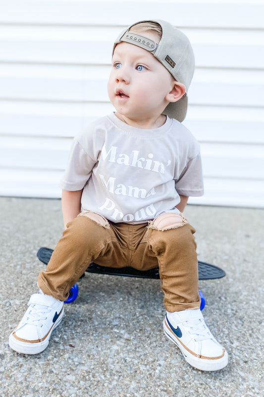 Makin’ Mama Proud Graphic Tee
